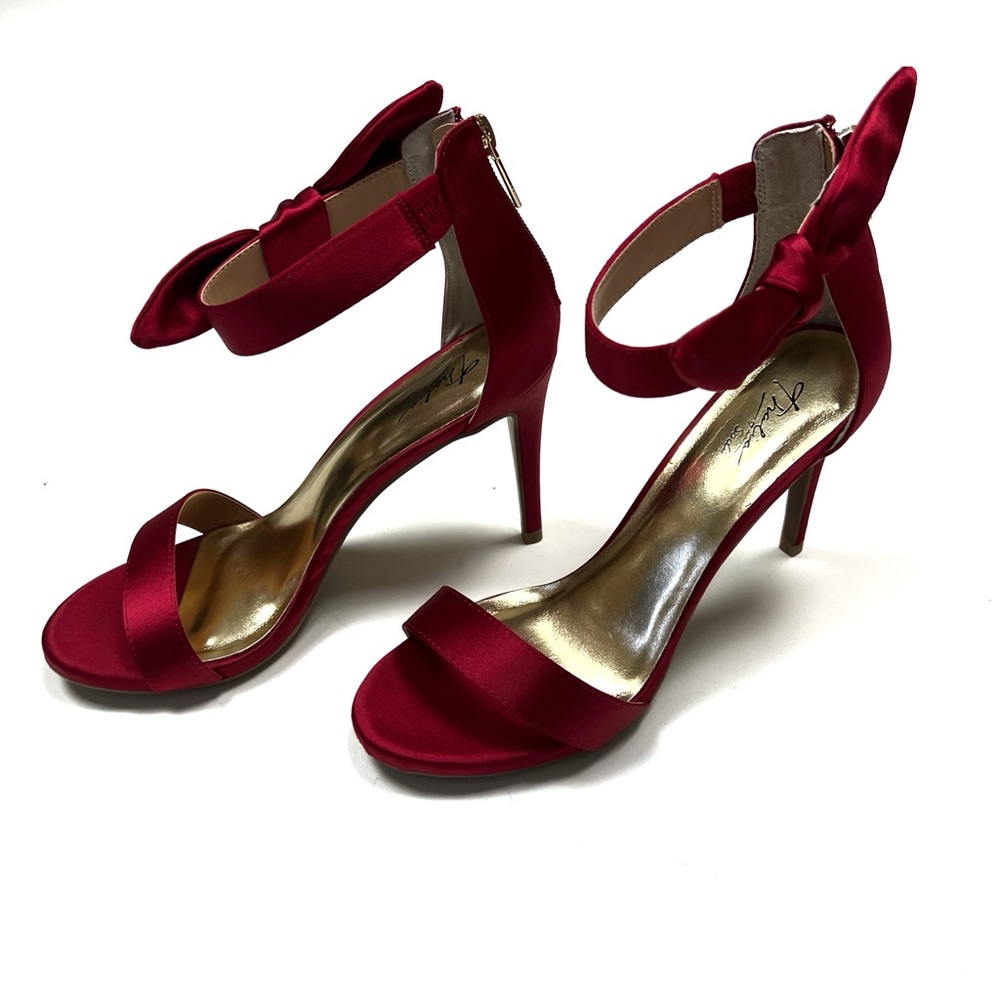 Thalia Sodi Raee Bow Sandal / Bow Ankle Strap NWOT Sz 8.5